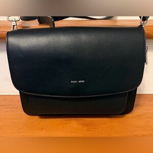 Pixie Mood Zoe shoulder bag
Bundle 3 and get 15% off